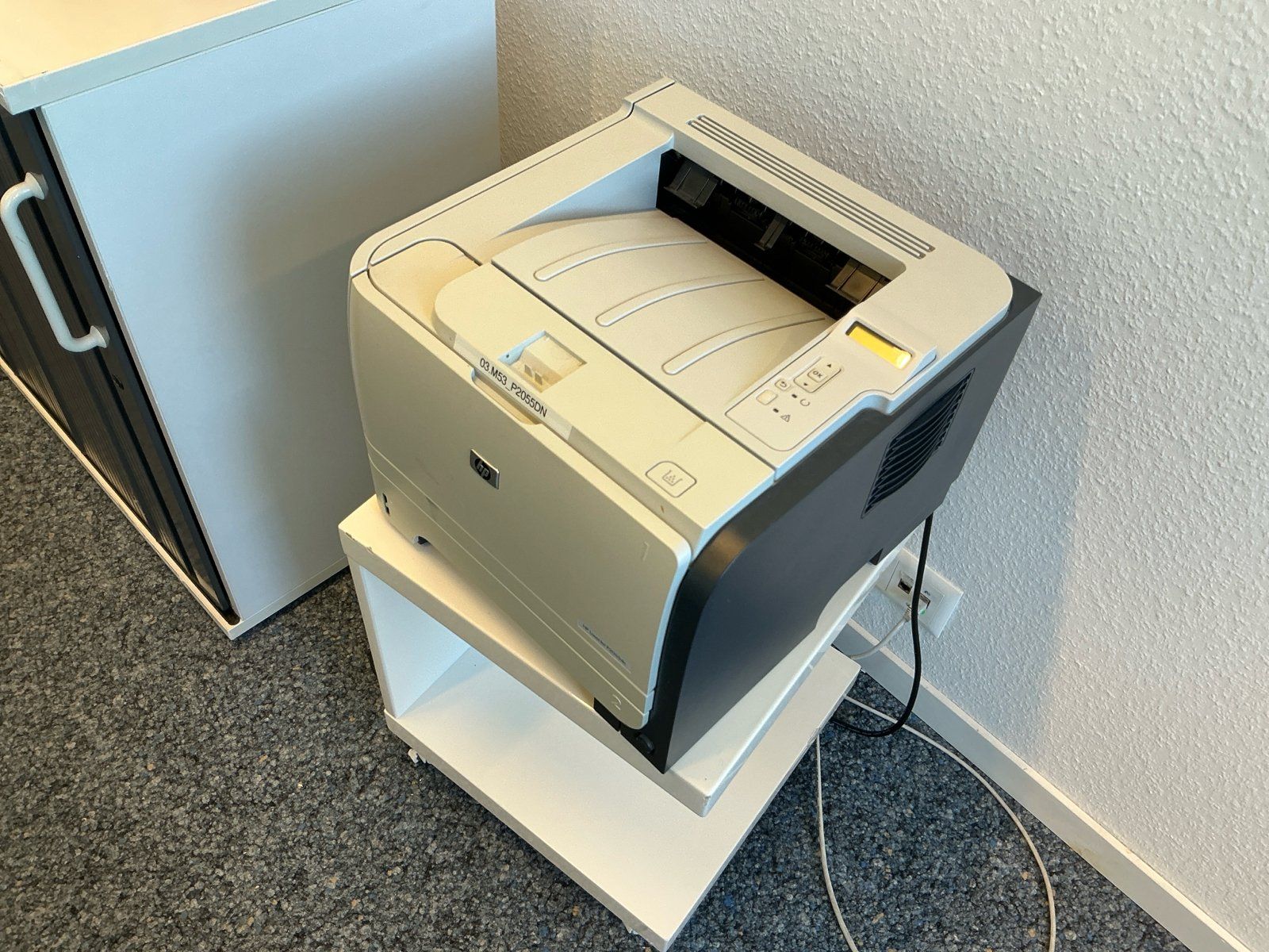 Scrivanie: Hochwertige Büromöbel – Usato da Zürich venduto da PIPM_Switzerland 3