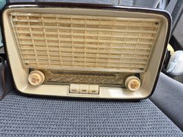 Antik Radio Loewe