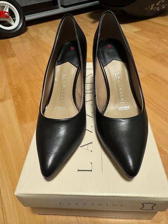 Scarpe da donna: LAZZARINI Pumps Leder NEU – Nuovo e nell'imballaggio originale da Goldach venduto da tab_njk8