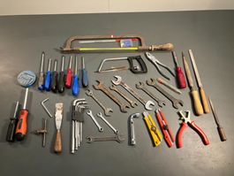 Post. div. gebrauchtes Werkzeug ab 1.-
