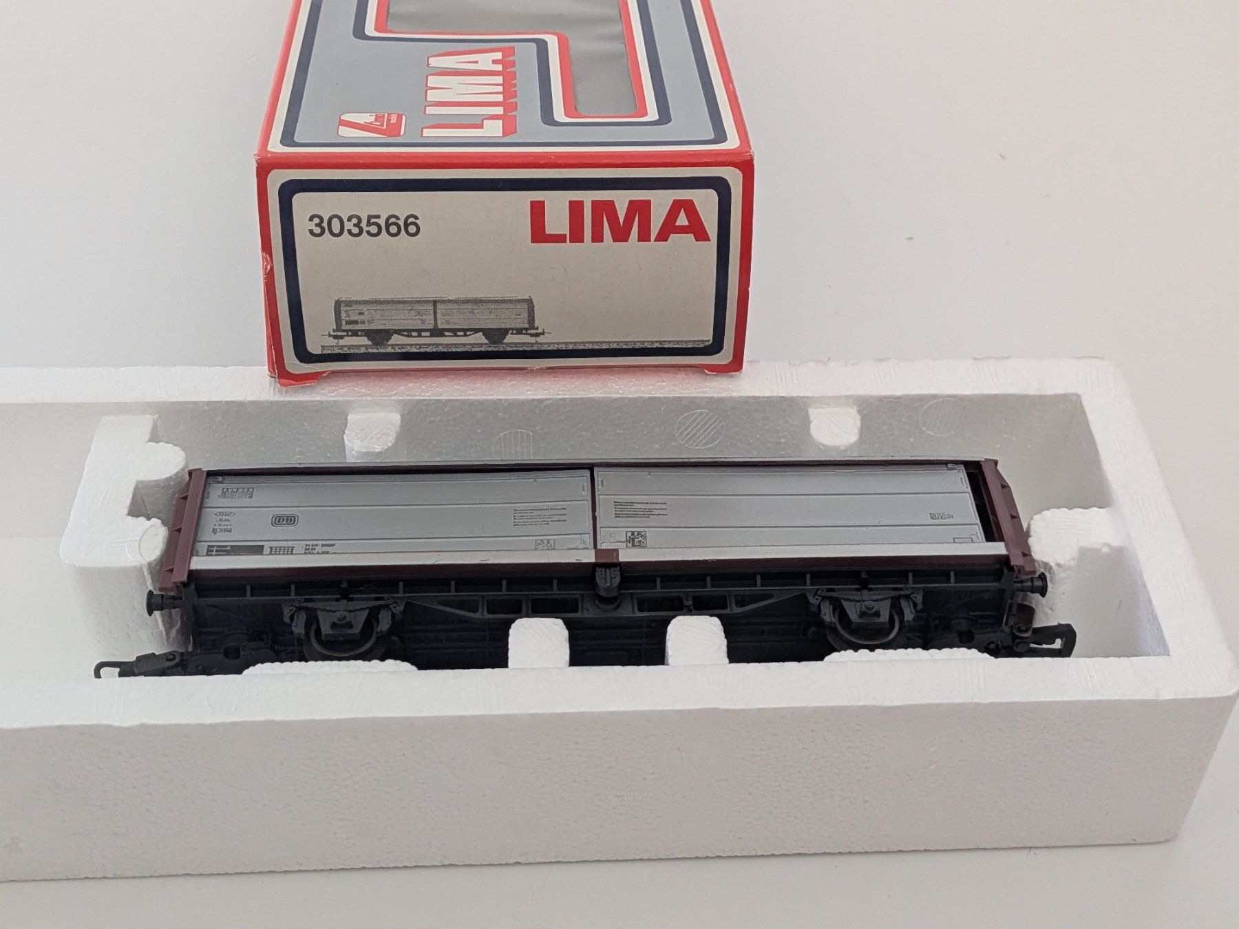 Lima Modellini di ferrovie: Lima Güterwagen 303566 – Usato da Künten venduto da Dfog 1