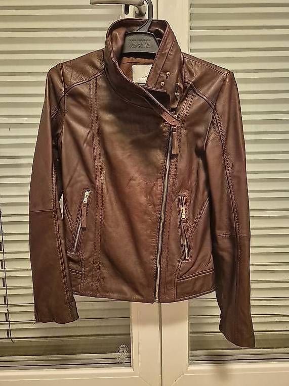 Mango Vestes: Bikerjacke aus Nappaleder – Neuf (Voir description) à Uerkheim par Pod23 1