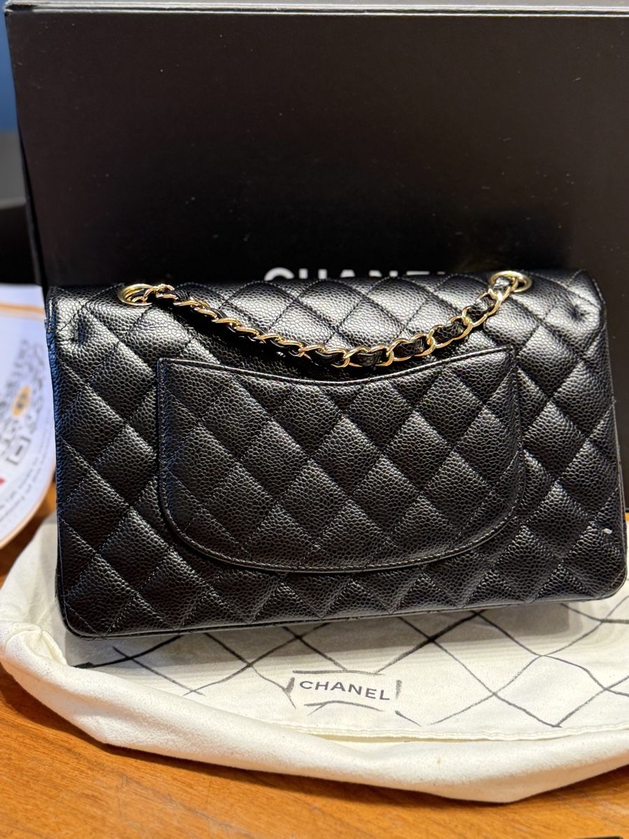 Chanel Borse da donna: Sac classique double rabat taille M – Usato da Chêne-Bourg venduto da luy_hk5b 1