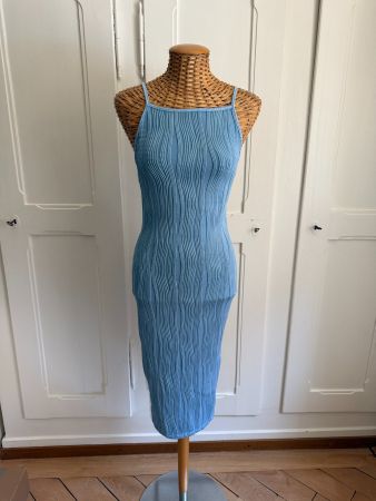 Trägerkleid hellblau figurbetont 34