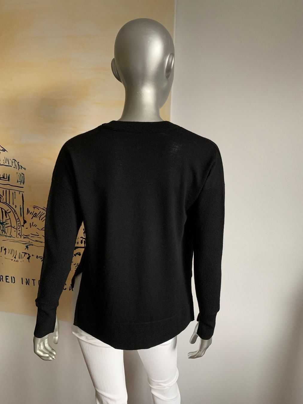 Maglioni & Felpe: Rag & Bone: Schwarzer Merino-Pullover mit V-Ausschnitt – Nuovo (secondo la descrizione) da Luzern venduto da paulablue 4