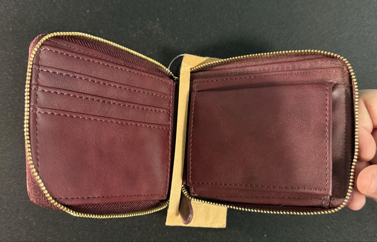 Portafogli: Portefeuille bordeaux Pull&Bear complètement neuf – Nuovo e nell'imballaggio originale da Henniez venduto da Pichurri 2