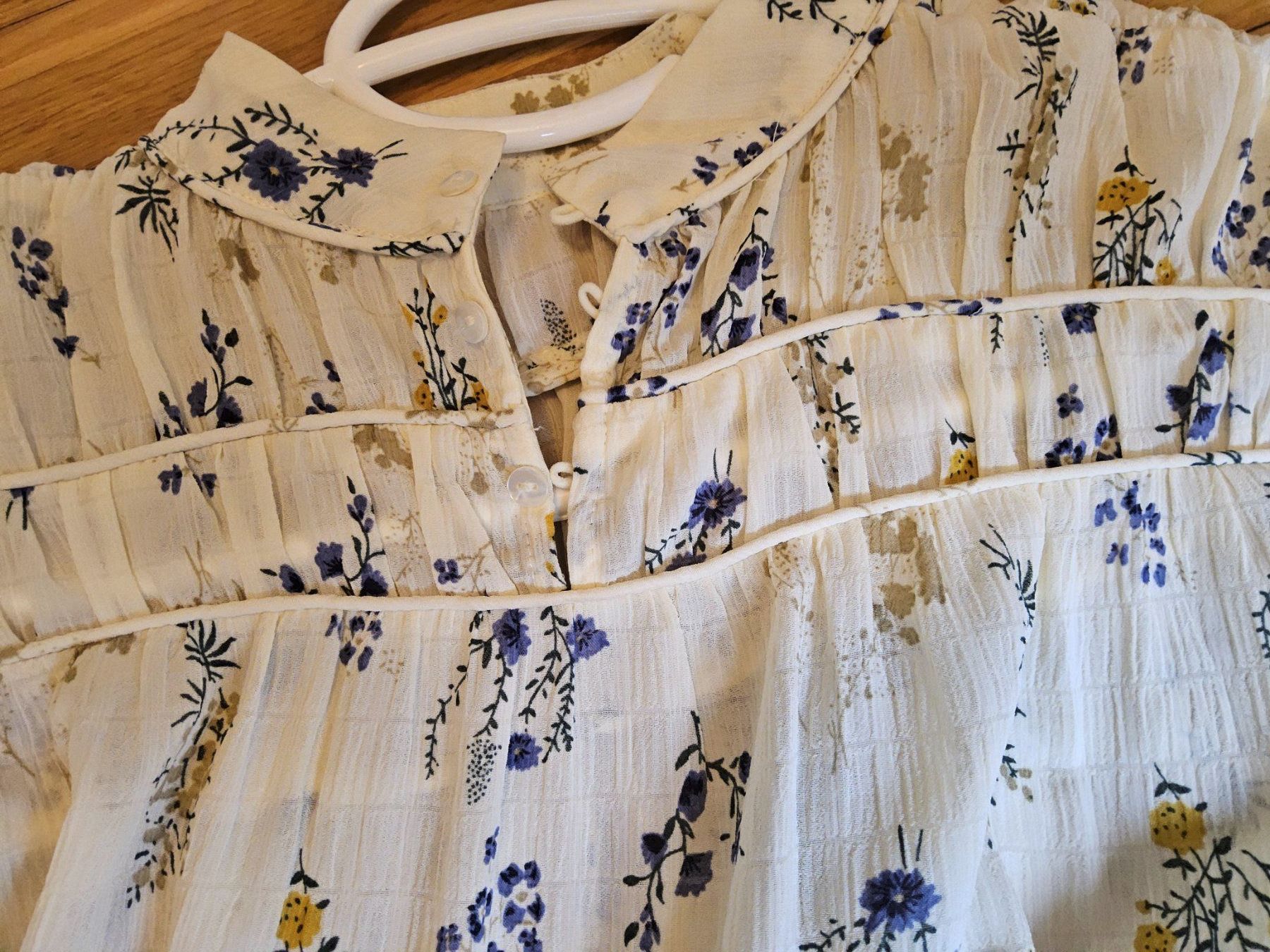 Ba&Sh Camicette: Bash Paris Bluse, Weiss/Blumig, Grösse 0,  oversized, Neu 44 – Usato da Zürich venduto da gutsan 9