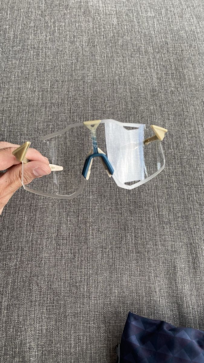 Occhiali & Lenti: Lunettes de cyclisme  – Usato da Evilard venduto da imbri_cadabra