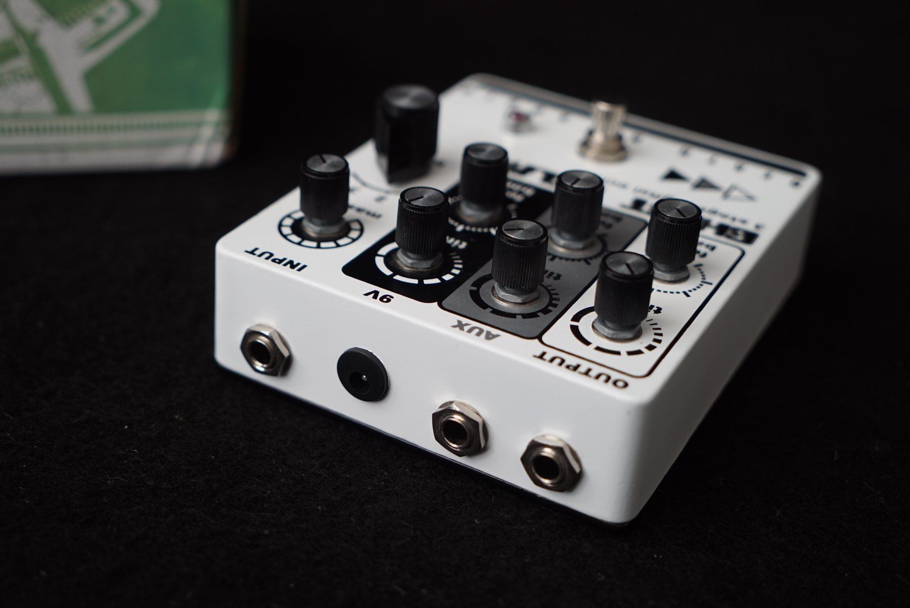 Strumenti musicali: Death By Audio Ghost Delay – 3 Stage Digital Echo – Usato da Ortschwaben venduto da Musictrade 3