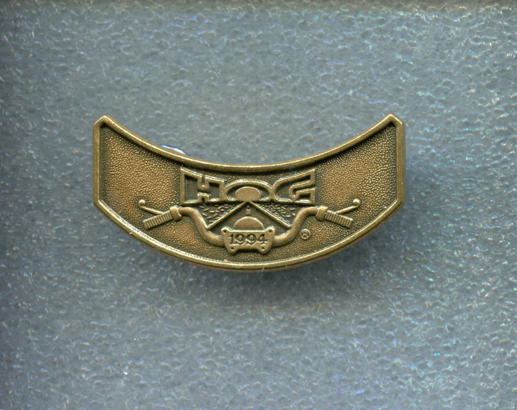 Harley-Davidson Placchette & Badge: HOG  HARLEY OWNERS GROUP  1994 – Usato da Winterthur venduto da Sammleroase