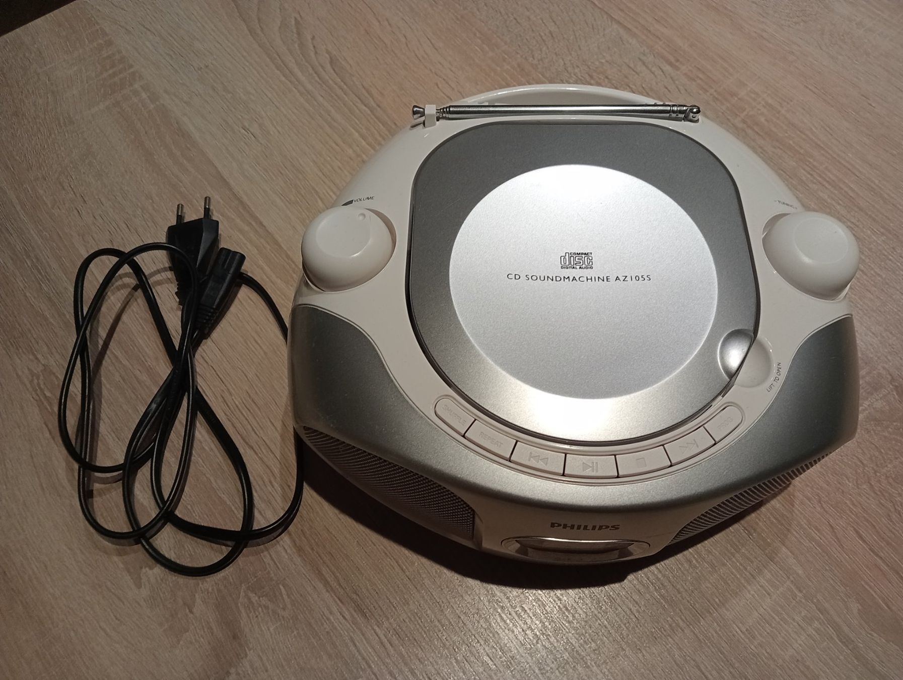 Philips Sistemi audio & multimediali: Philips Radio und CD-Player – Usato da Rüfenacht BE venduto da anemask 2