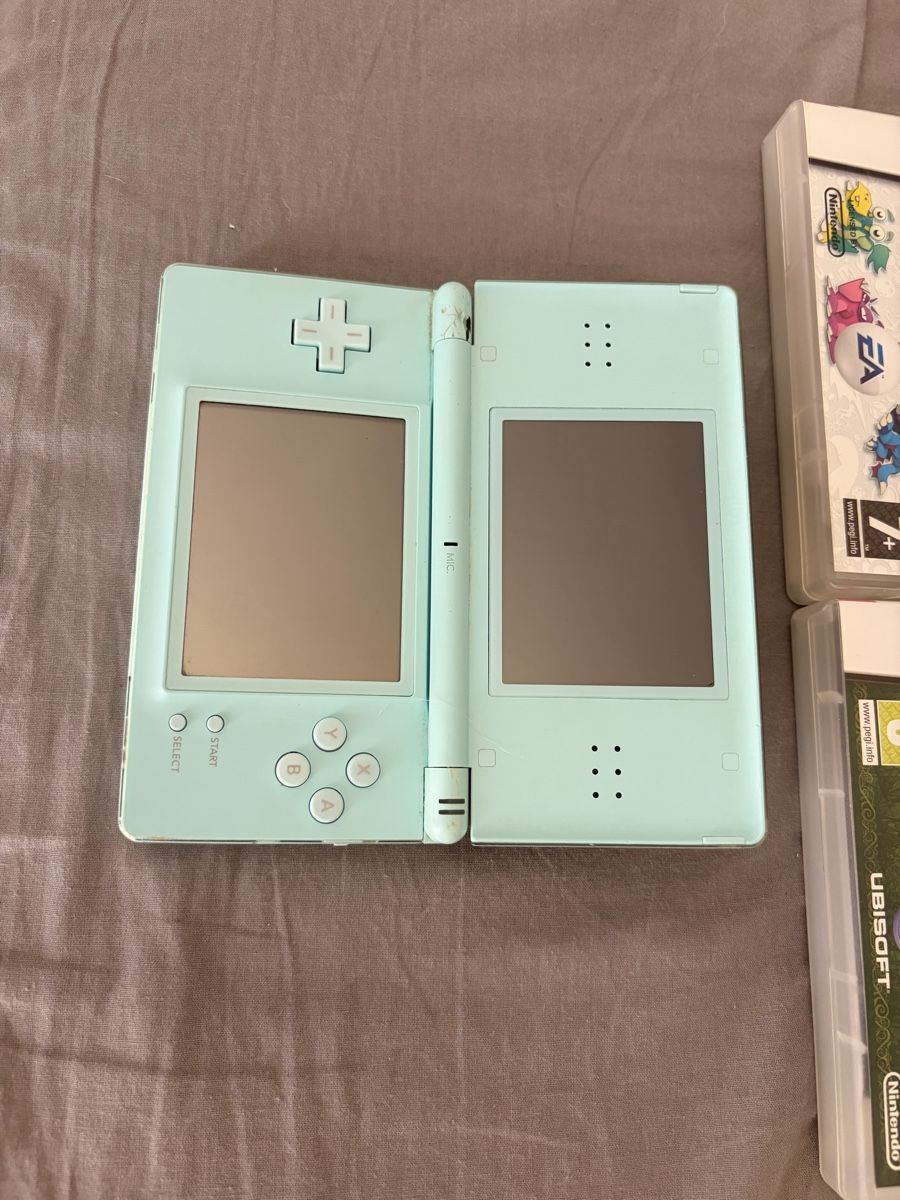 Nintendo Console: Nintendo DS Lite hellblau mit 4 Spielen gebraucht – Usato da St.Gallen venduto da rslalfs 1