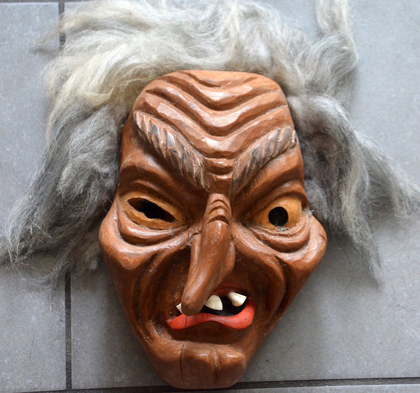 Maschere: Masque Tschaeggaetae Maske – Usato da Collonges venduto da arashee