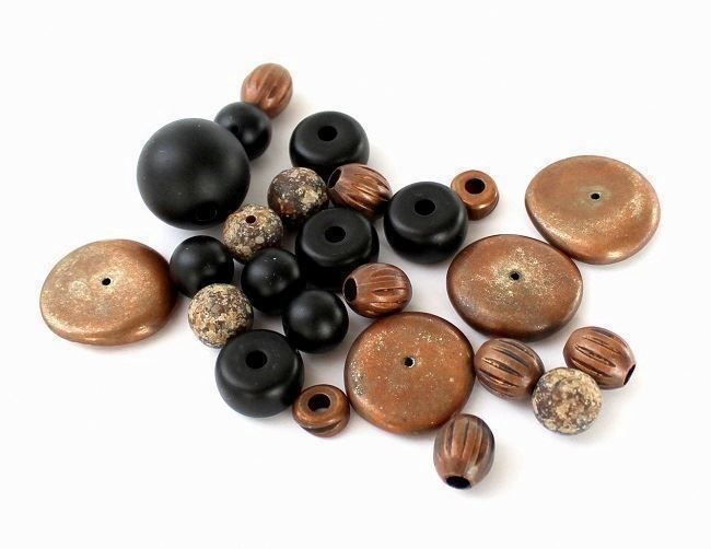 Perles (synthétiques): Perlensortiment kupfer /  schwarz – Neuf (Voir description) à Schlatt TG par kreativ-atelier