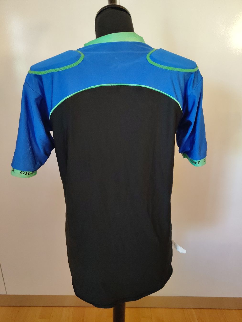 Schutz & Schoner: Epaulière de rugby, S – Gebraucht aus St-Imier von Isatys89 1
