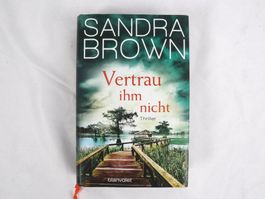 BLANVALET Buch Vertrau ihm nicht Sandra Brown