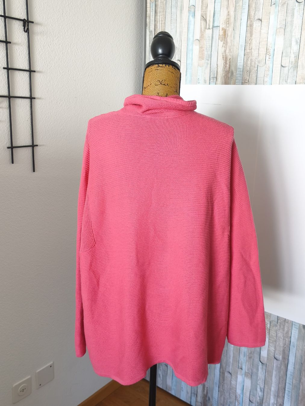 Pullover & Sweatshirts: Pink Strickpullover ,Grösse L - Herbst Sale! – Gebraucht aus KRIENS von Franzy_Blond10 2
