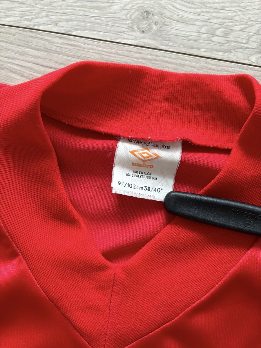 Umbro Leibchen & Hosen: 1982-84 Arsenal Home Shirt – Gebraucht aus Castione von REER 1