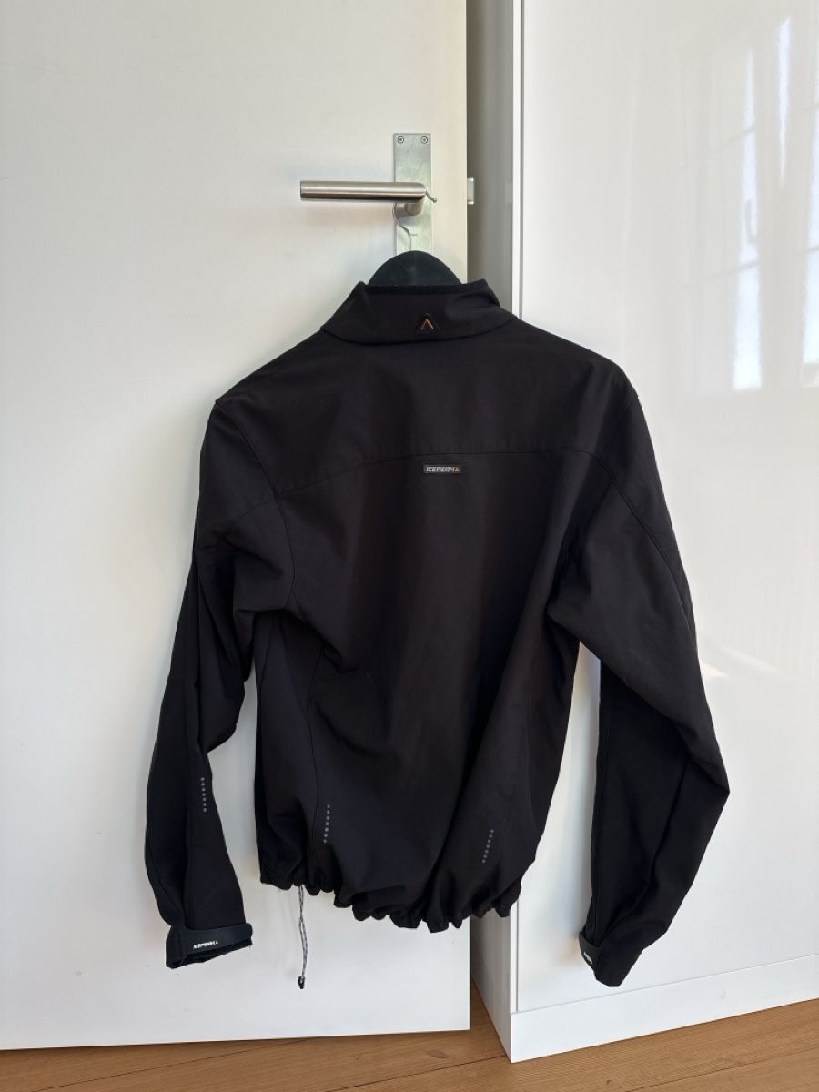 Icepeak Giacche: Icepeak Men's Softshell Jacket, Black, Size M - Like New! – Usato da Zürich venduto da helmuehl 1