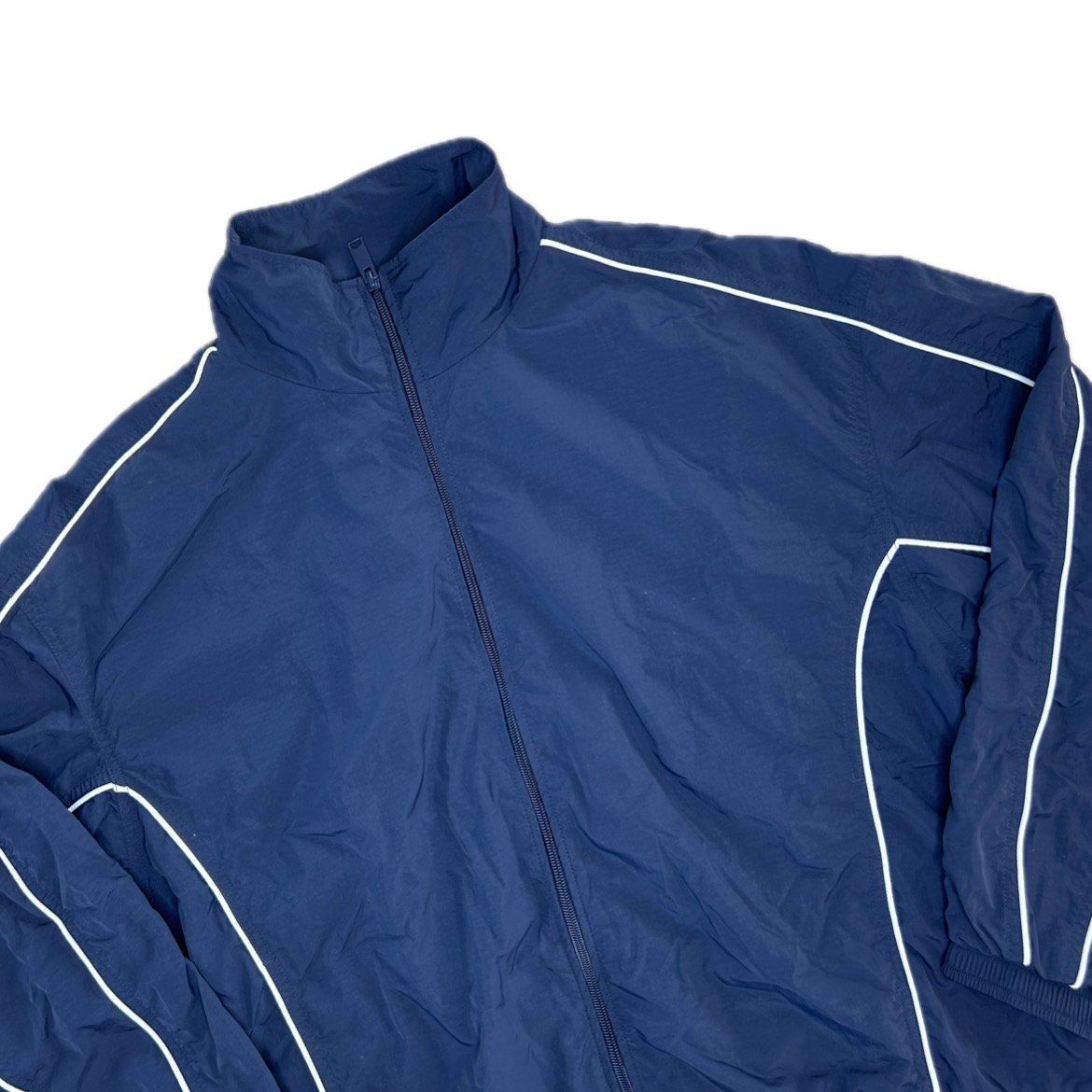 Weekday Vestes: Weekday Nera Track Jacket – D'occasion à St. Gallen par look-twice 1