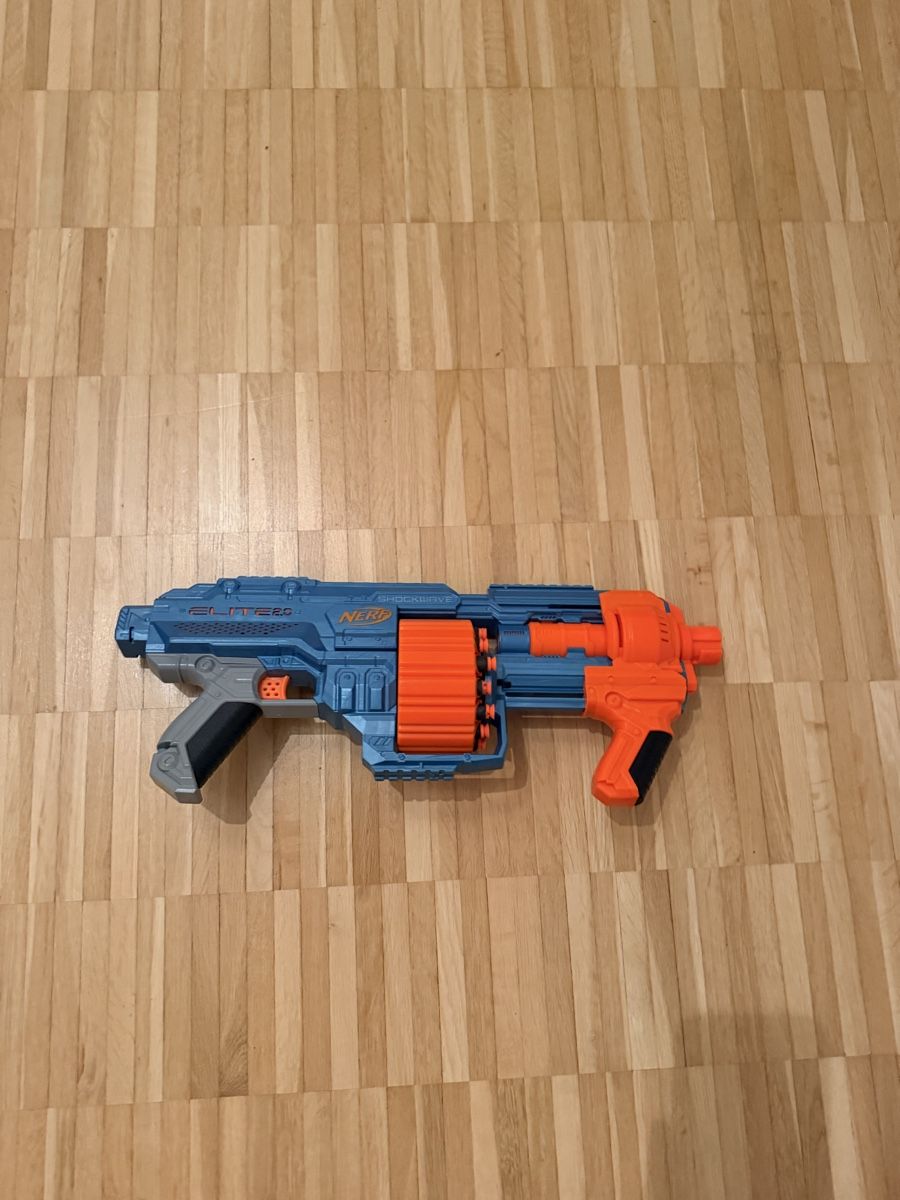 Nerf Spielzeuge: Nerf Set gut erhaltene – Gebraucht aus Pfeffingen von hai_9k7w 6