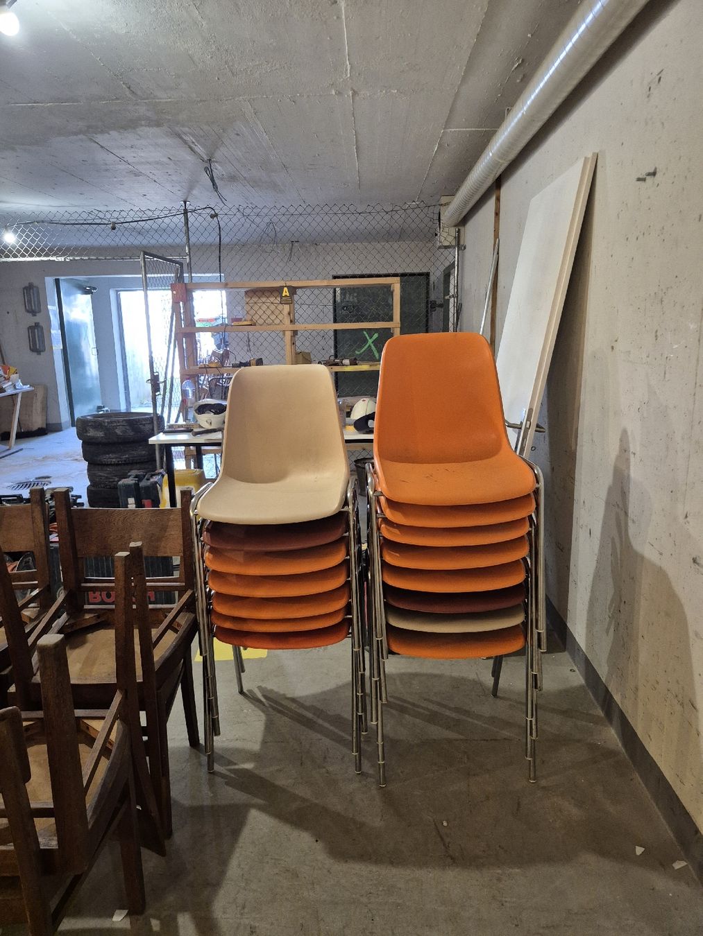 Stühle: 15 Stühle – Gebraucht aus Eriswil von Basher0