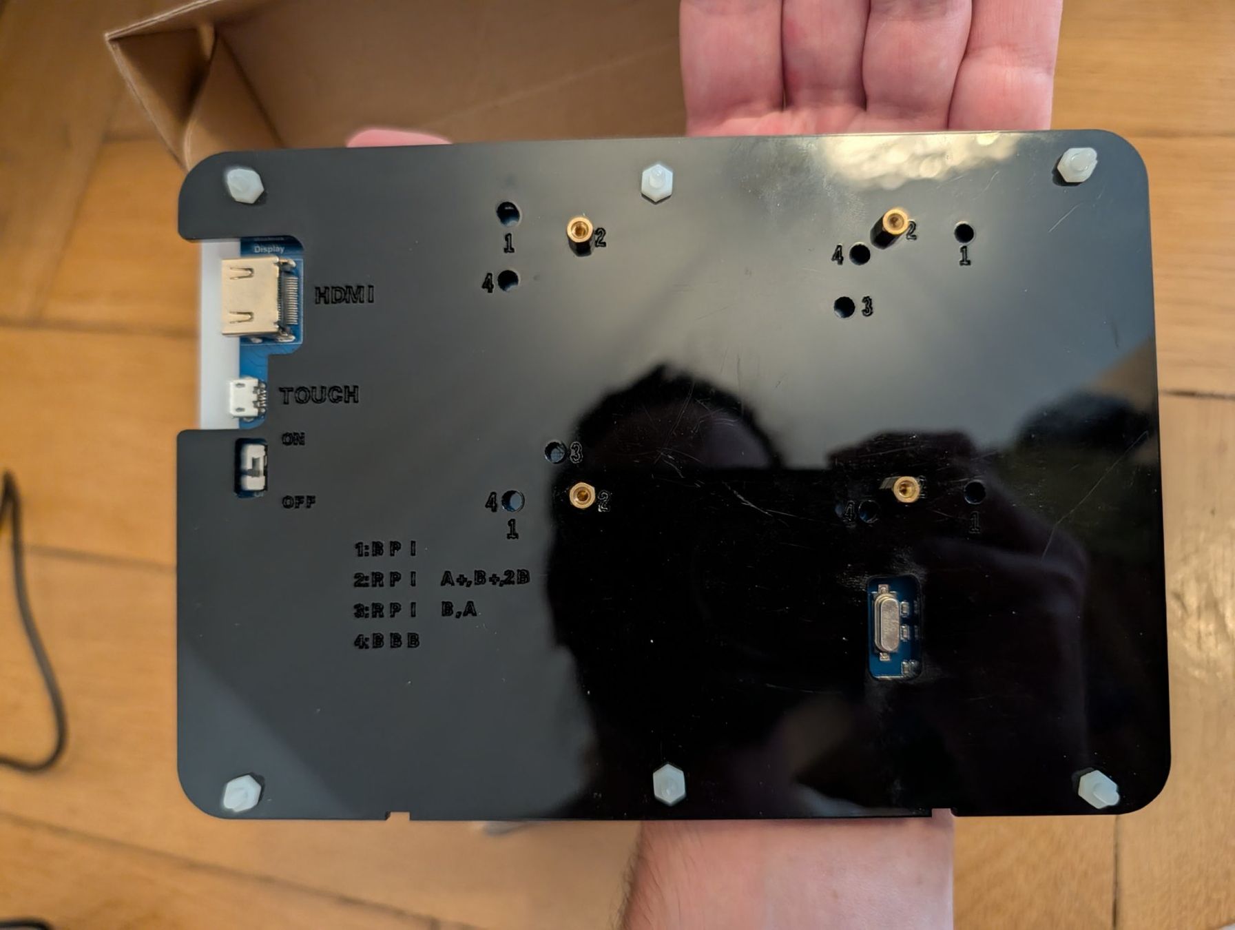 Raspberry Pi PCs: Raspberry Pi 3 Model B + Lcd screen – Gebraucht aus Montreux von Shurae 2