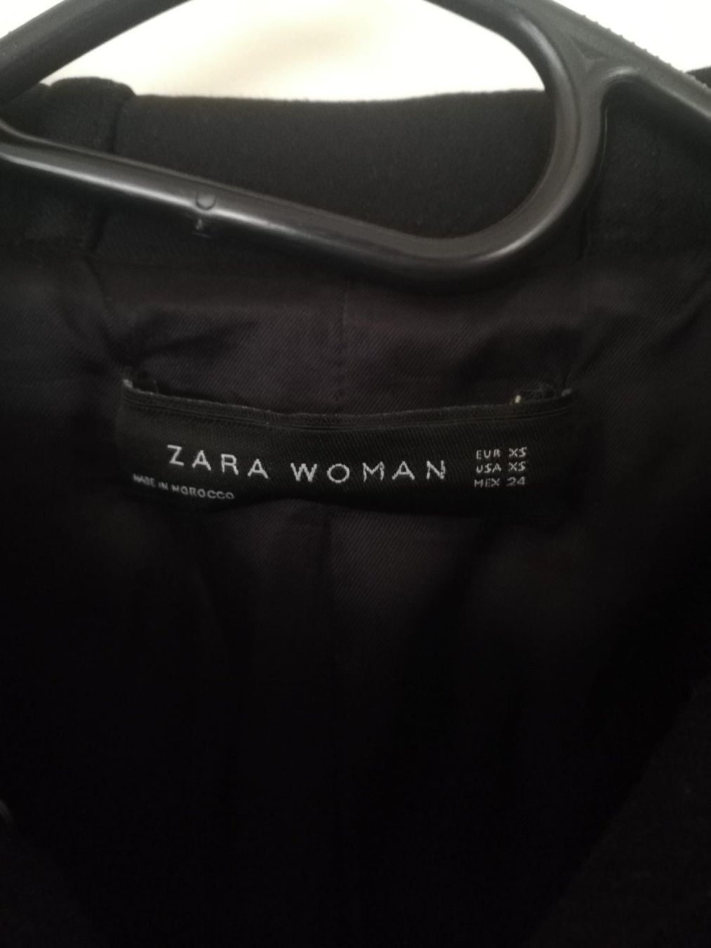 Zara Cappotti: Manteau noir Zara – Usato da Préverenges venduto da pau_f7mv 4