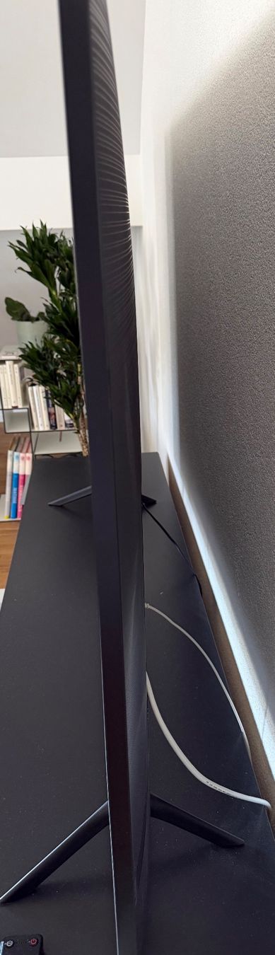 Samsung Televisori: Samsung Fernseher mit Standfuss – Usato da Rothenthurm venduto da waitandsee82 1