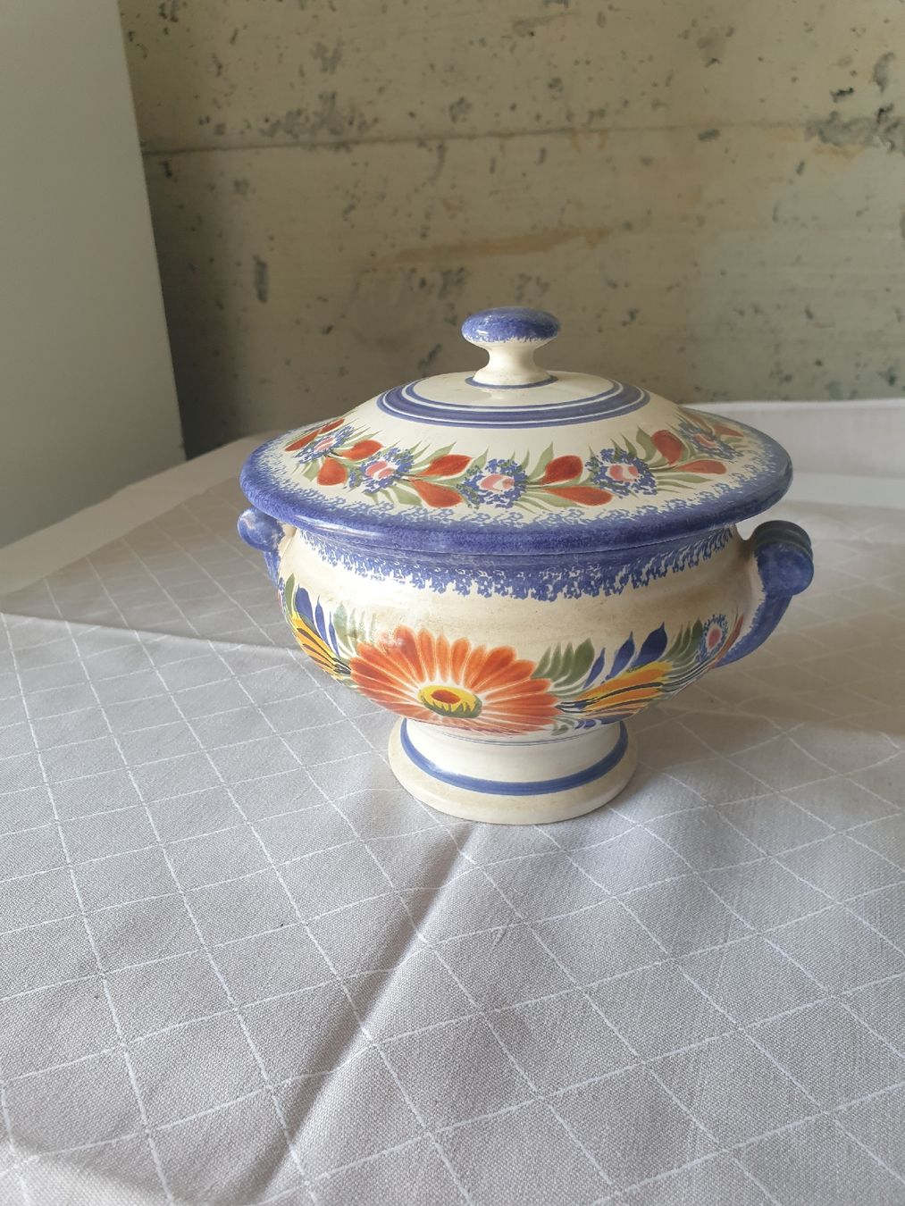 Servierplatten: Quimper Henriot petite soupière – Gebraucht aus Vauderens von sylvieswiss