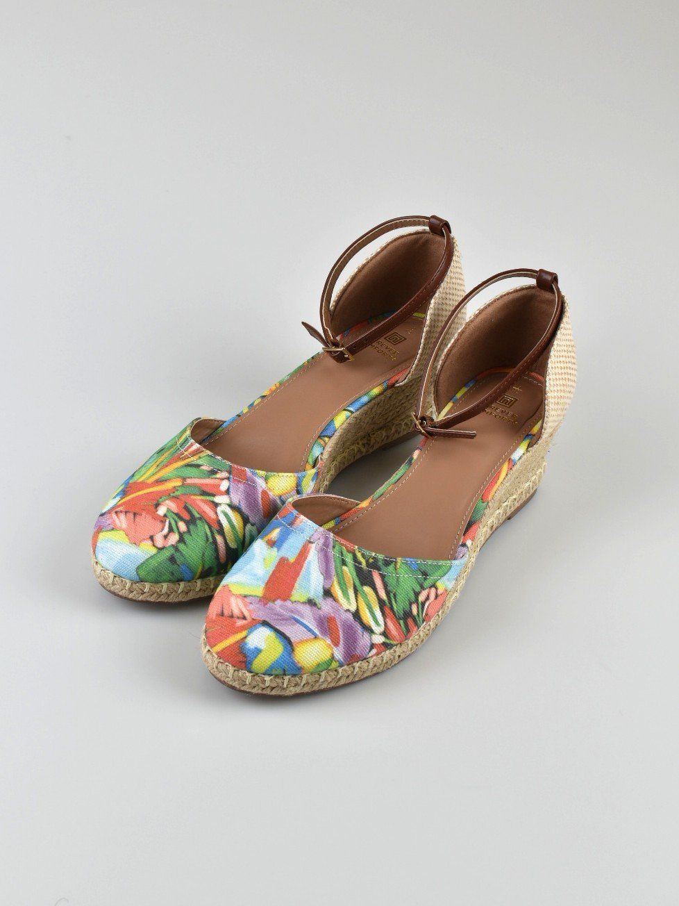 Next Chaussures femmes: NEXT Espadrilles, ungetragen, Gr.42 – Neuf (Voir description) à Nürensdorf par 2ND_STORY