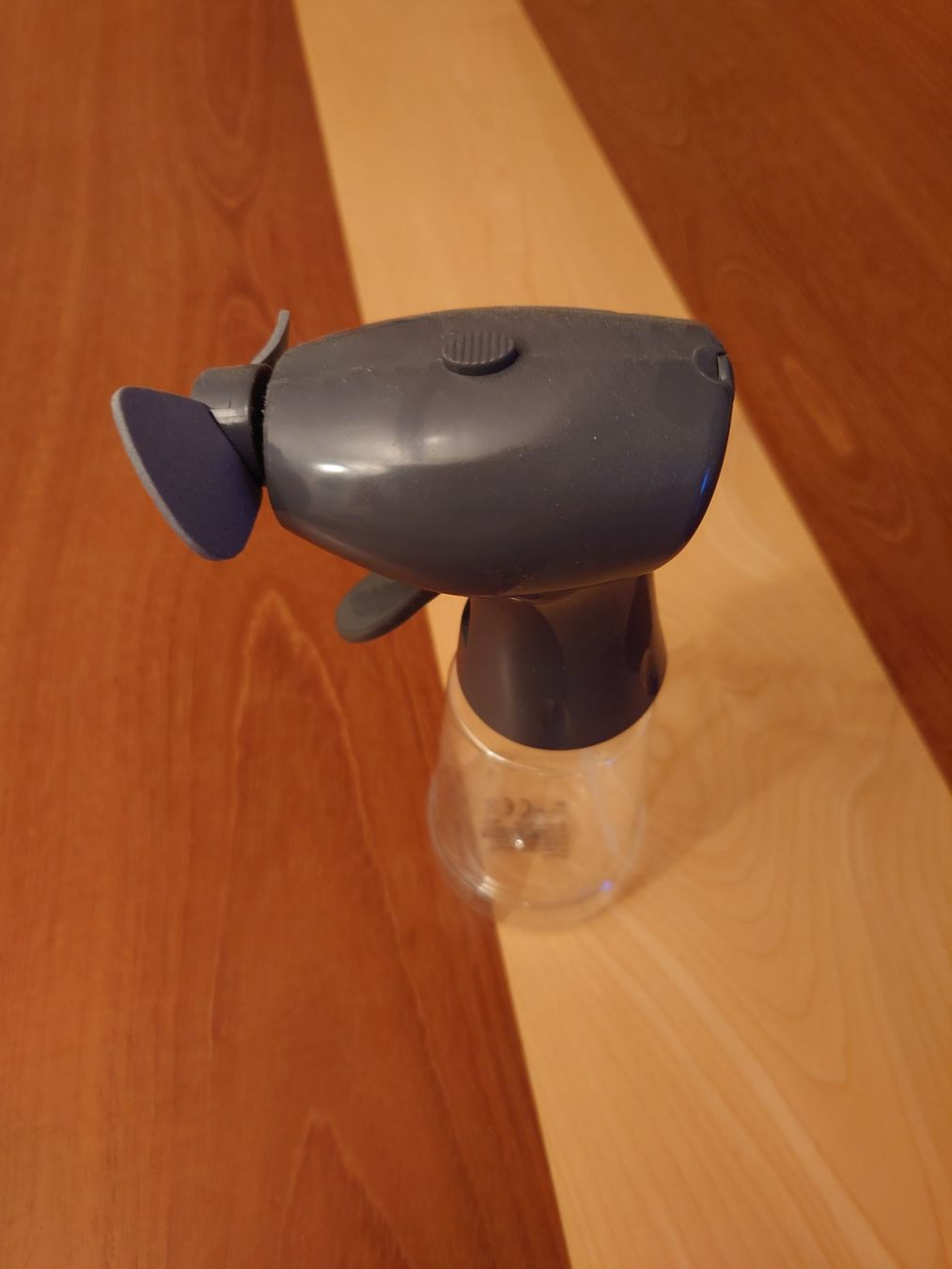 Altro per la casa: Sprühflasche mit Ventilator, neuwertig! – Usato da Rorschach venduto da hannibal_70