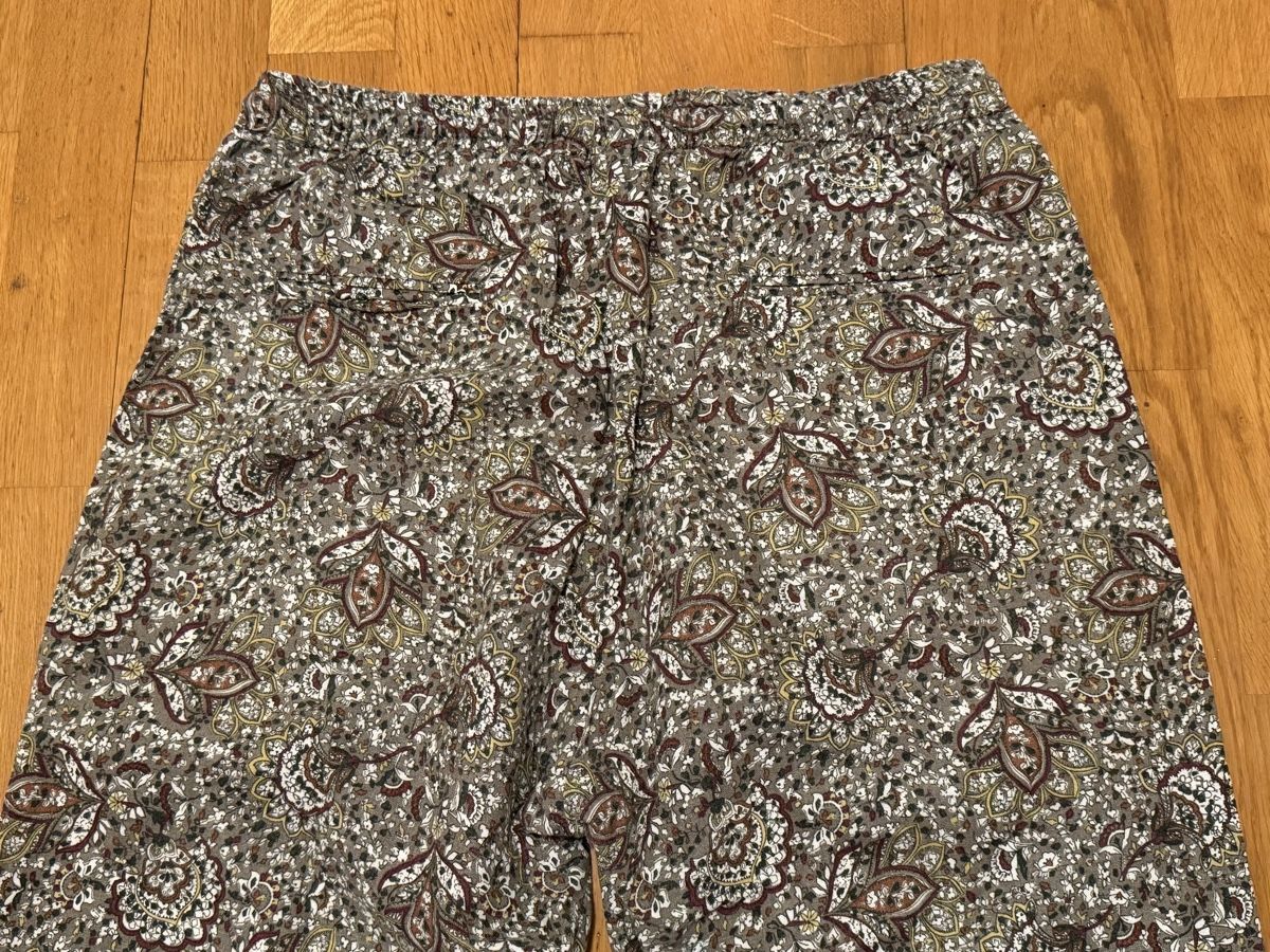 Zara Pantaloni: Zara Stoffhose Grösse L. – Usato da Adliswil venduto da StephanieAnnina 8