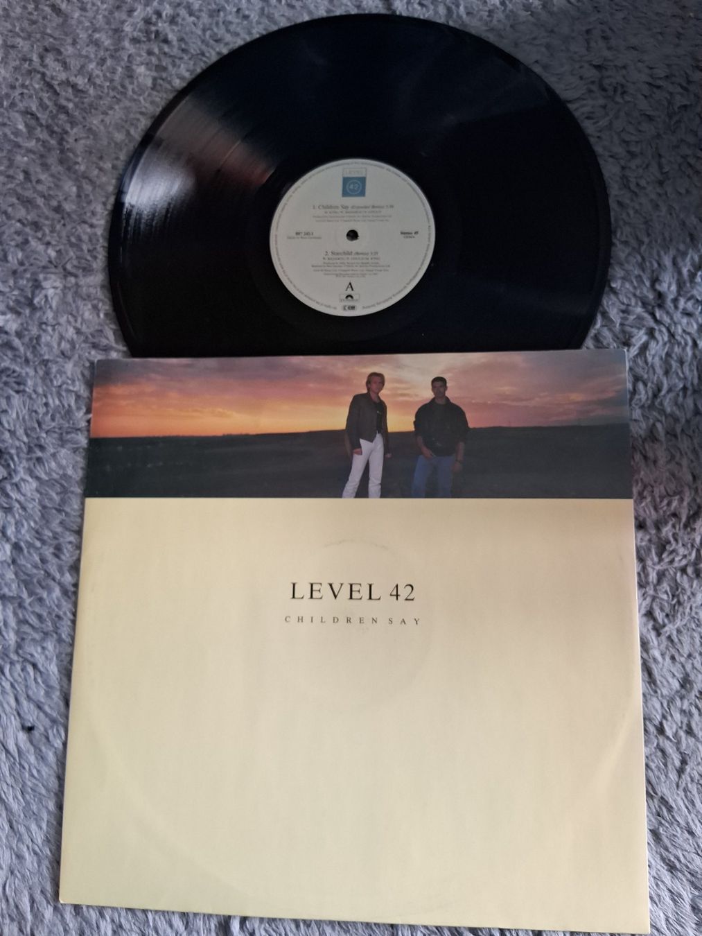 Dischi in vinile: LEVEL 42    CHILDREN SAY    12 MAXI SINGLE – Usato da Wetzikon ZH venduto da Ramones01