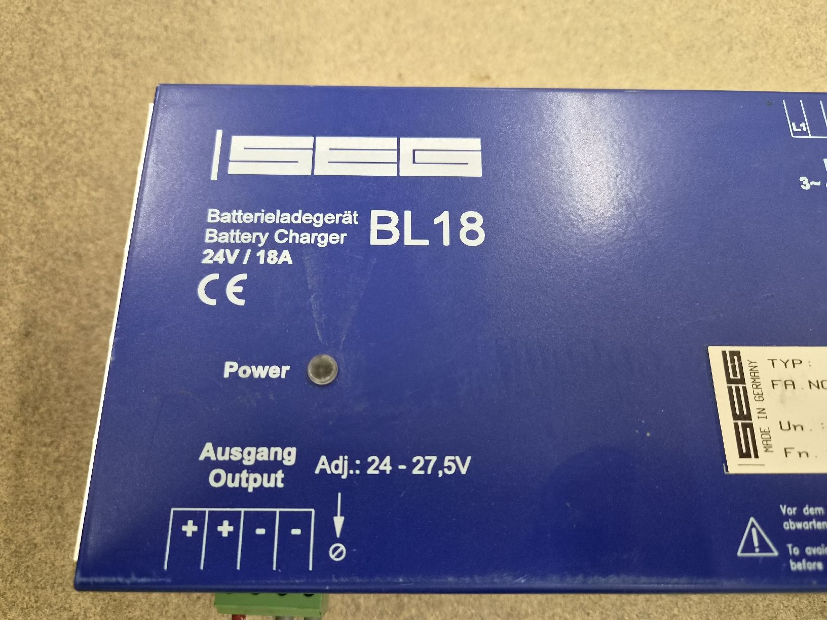 Caricabatterie: SEG Batterieladegerät BL18, 24V/18A  – Usato da Vitznau venduto da Vitznau84 2