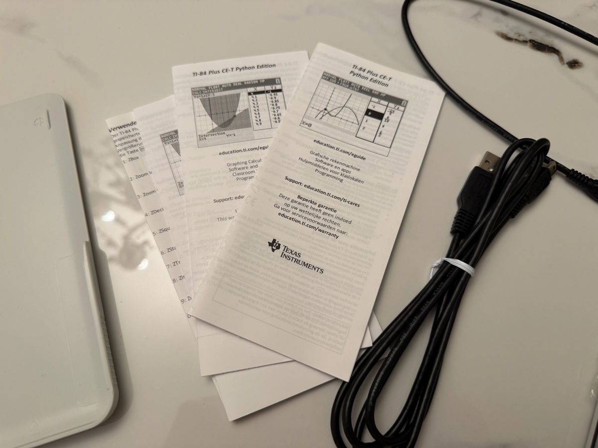 Texas Instruments Calcolatrici tascabili: Neuer Grafikrechner TI-84 Plus CE-T Python Edition – Nuovo e nell'imballaggio originale da Bettlach venduto da Tradenet100 6