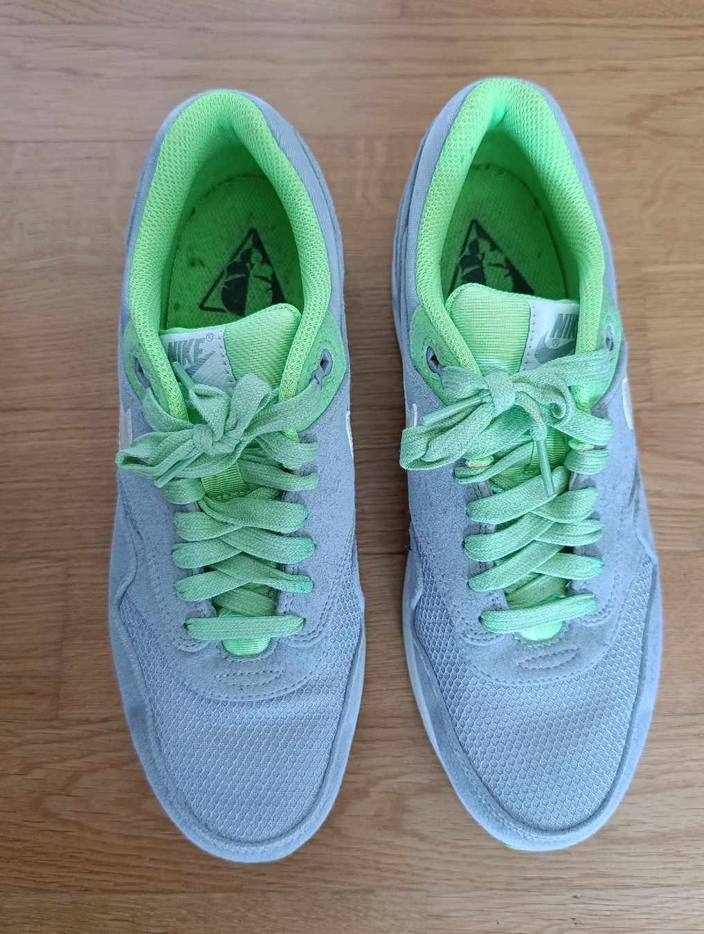 Nike Scarpe da uomo: Nike Air Max 1 Venom, Grösse 42.5 – Usato da Baar venduto da L.isa28 1