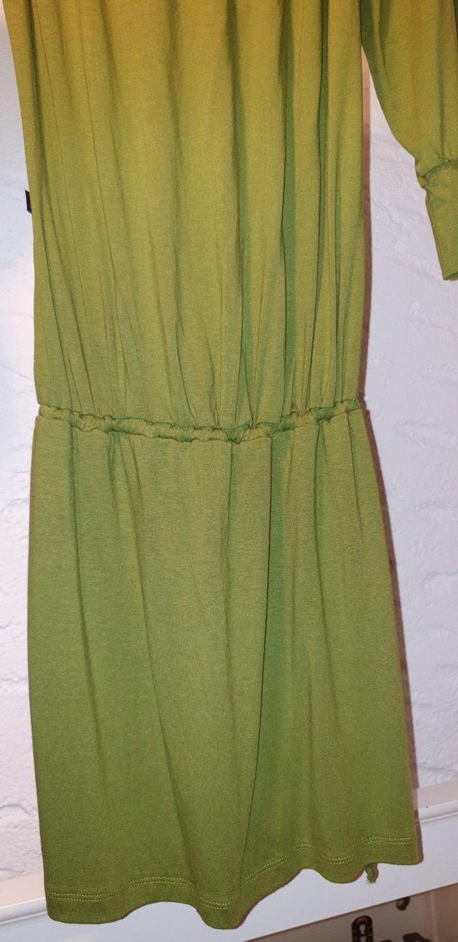 Vestiti: Kleid gr 36 – Usato da Gwatt (Thun) venduto da Letzte-Chance-III 2