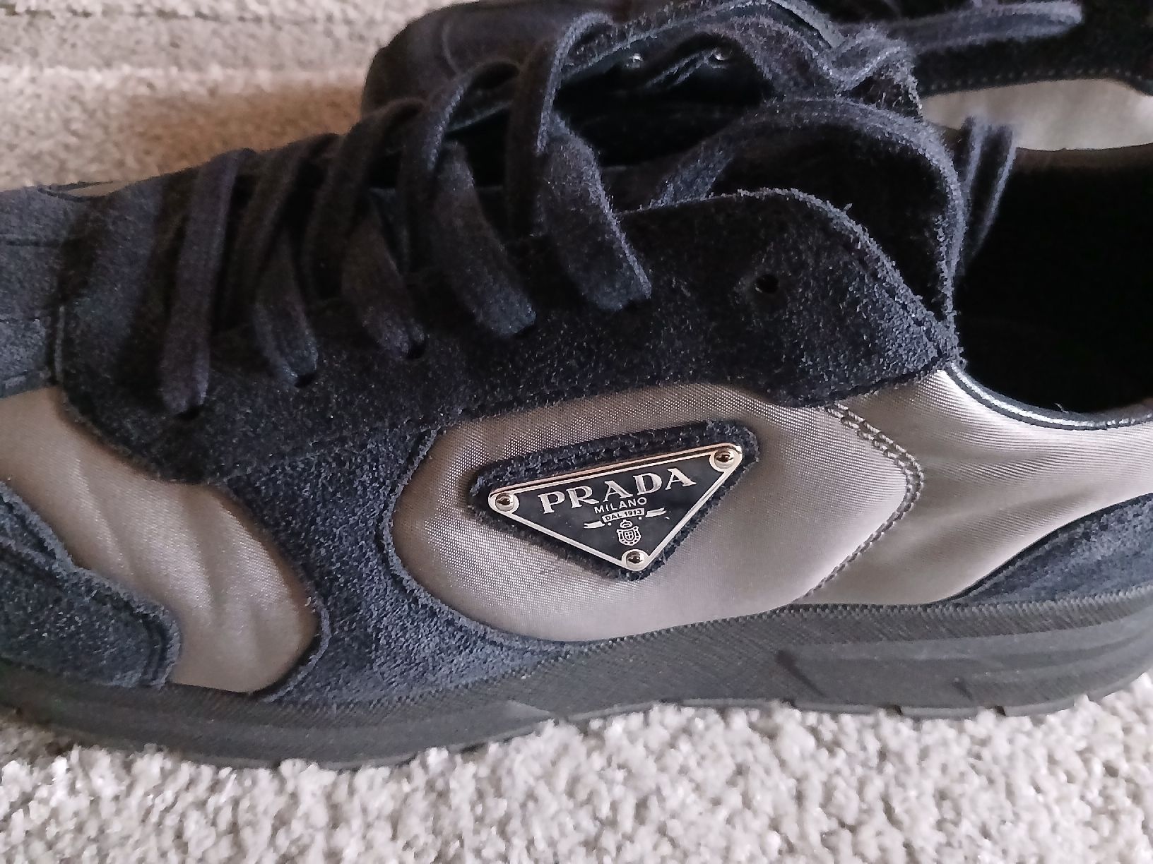 Prada Scarpe da uomo: Baskets Prada with accesories – Nuovo (secondo la descrizione) da Vissoie venduto da luc_6yls 1
