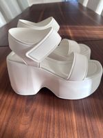 Streetparade Vic Matie Sandalen weiss Gr. 38 neu