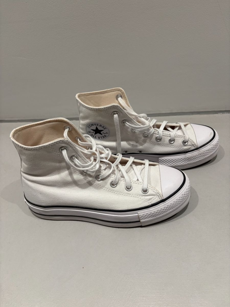Converse Scarpe da uomo: Converse Chuck Taylor, All Star high-top, Gr. 40 – Nuovo (secondo la descrizione) da Oberrieden venduto da JessVerkauft 1