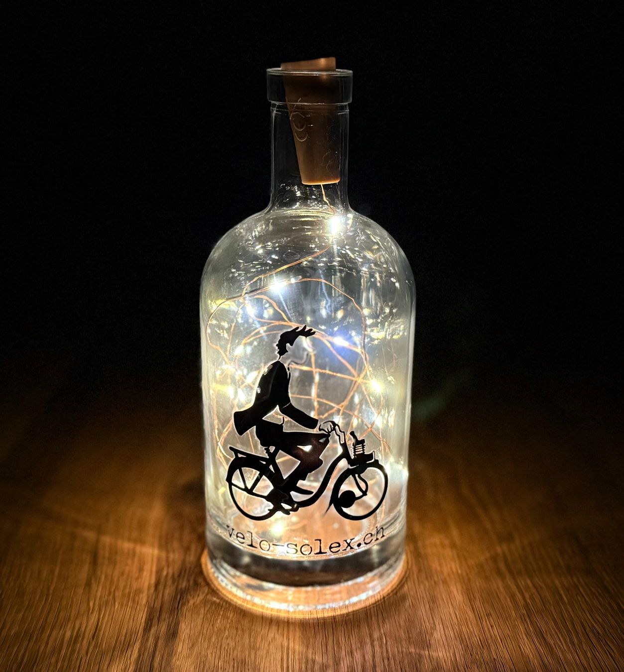 Tutte le decorazioni: Solex Flasche mit LED Beleuchtung – Nuovo (secondo la descrizione) da Thun venduto da solex777 1