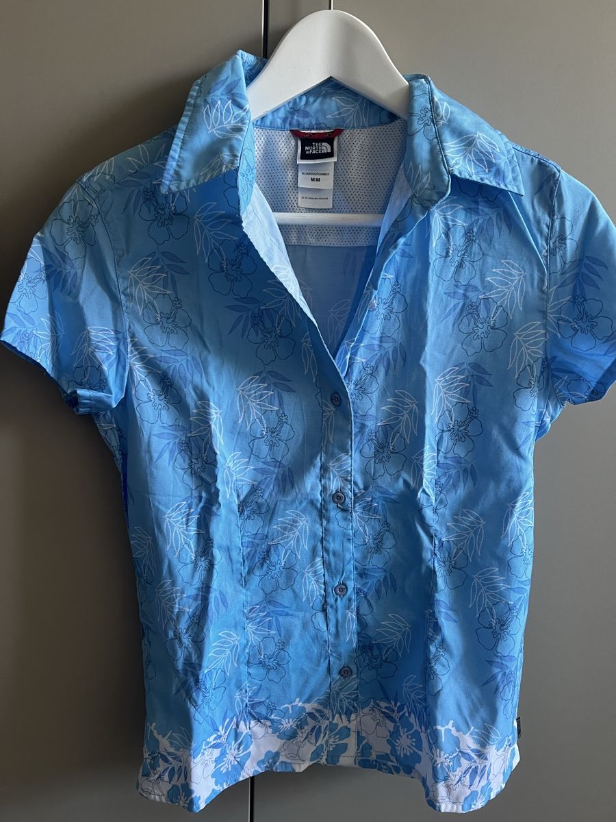 North Face Camicette: North Face Wanderflüge blau Gr.m38 neu – Nuovo (secondo la descrizione) da Bottighofen venduto da fritz-81