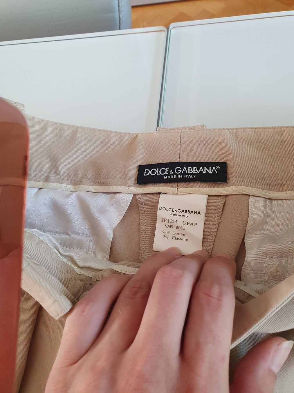 Dolce & Gabbana Pantaloni: Pantalon DOLCE & GABBANA, 40 IT – Usato da Grand-Lancy venduto da kri_qk5y 2