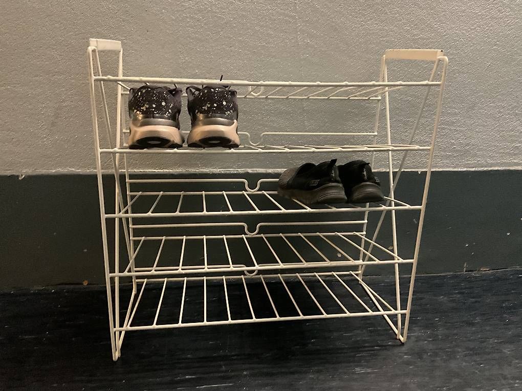 Scarpe da uomo: Porte chaussures  – Usato da Genève venduto da sbo_ks28 2