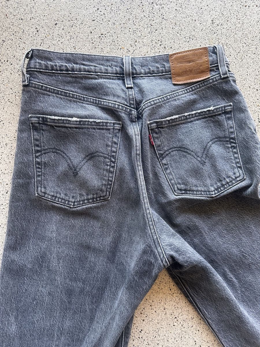 Levi's Jeans: Levi's Ribcage Straight Ankle - W27 - Farbe 'Cloud Over' – Usato da Zürich venduto da ...._---_.. 4