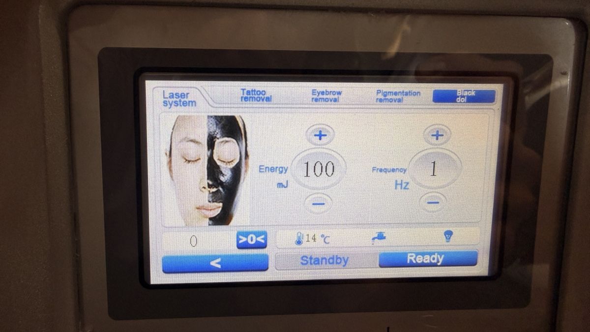 Tutte le macchine: Laser Tattoo Removal System Model J-200 – Usato da Rotkreuz venduto da perlengott 7