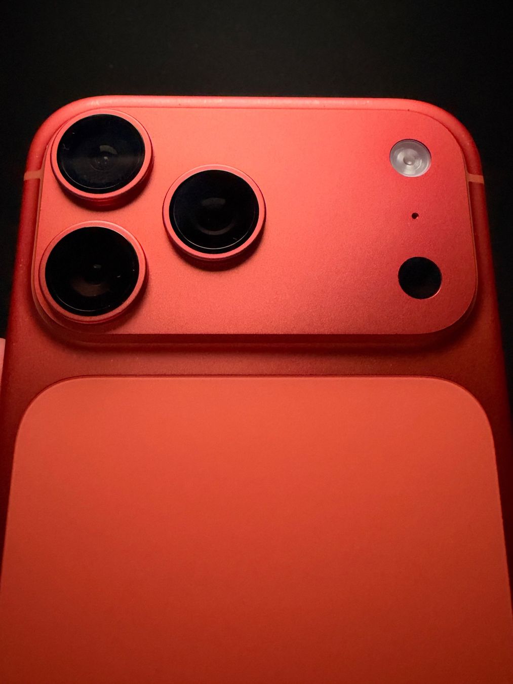 Apple Telefoni cellulari / Smartphones: Apple iPhone 17 Pro Max – Usato da Wohlen AG venduto da PlausibeI 2