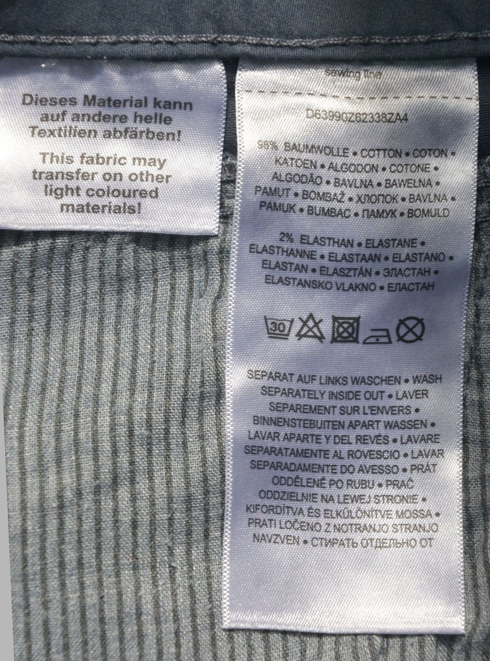 Pantaloni: Dunkelblaue Damen Shorts von Sublevel, Grösse: M – Usato da Niederhasli venduto da littledrop 3