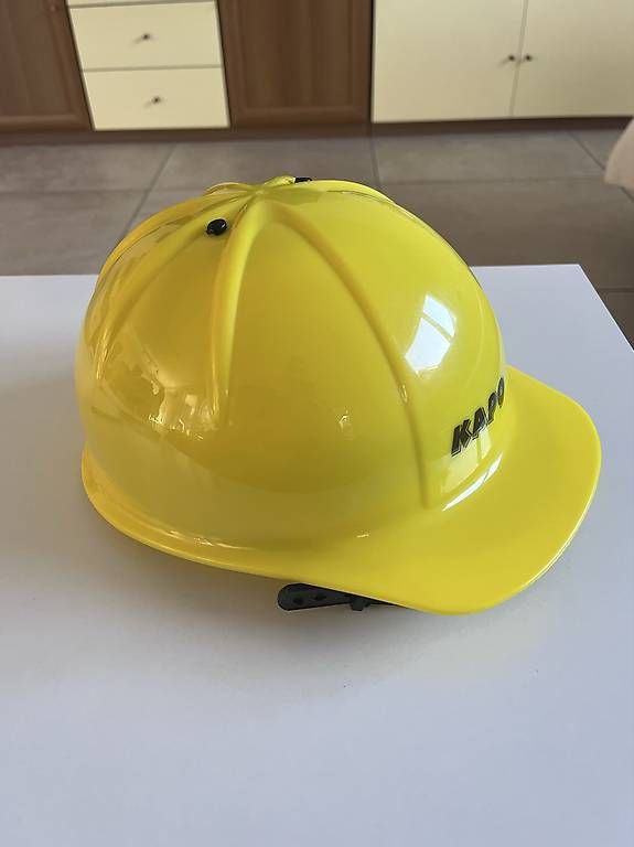 Helme: Kinderhelm zu verschenken – Gebraucht aus Tägerig von Mico33